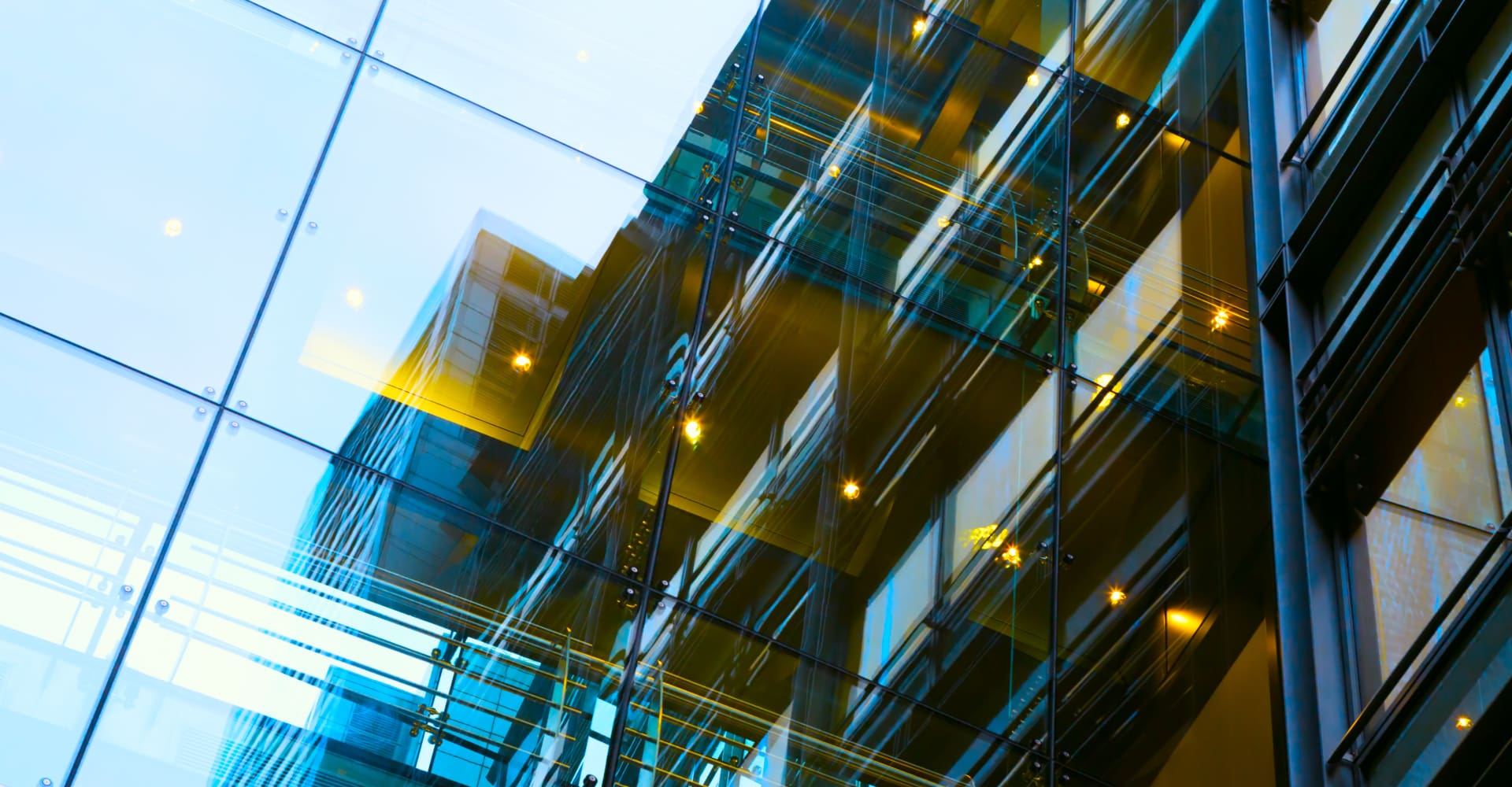 AI BI Fueling Deeper Business Insights and Edge hero banner