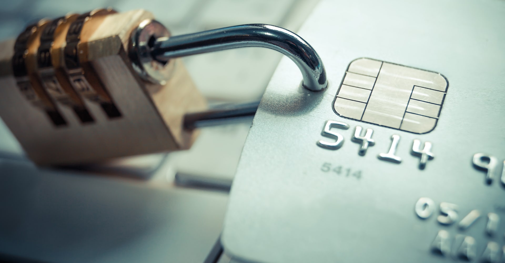 How Al and Machine Learning can Help Prevent Payment Fraud and Enhance Customer Experience hero banner