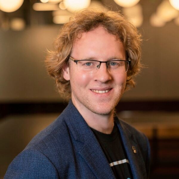 DSC09102-scaled-600x600-c-default